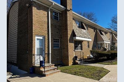 363 Cranbury Road #B11 - Photo 1