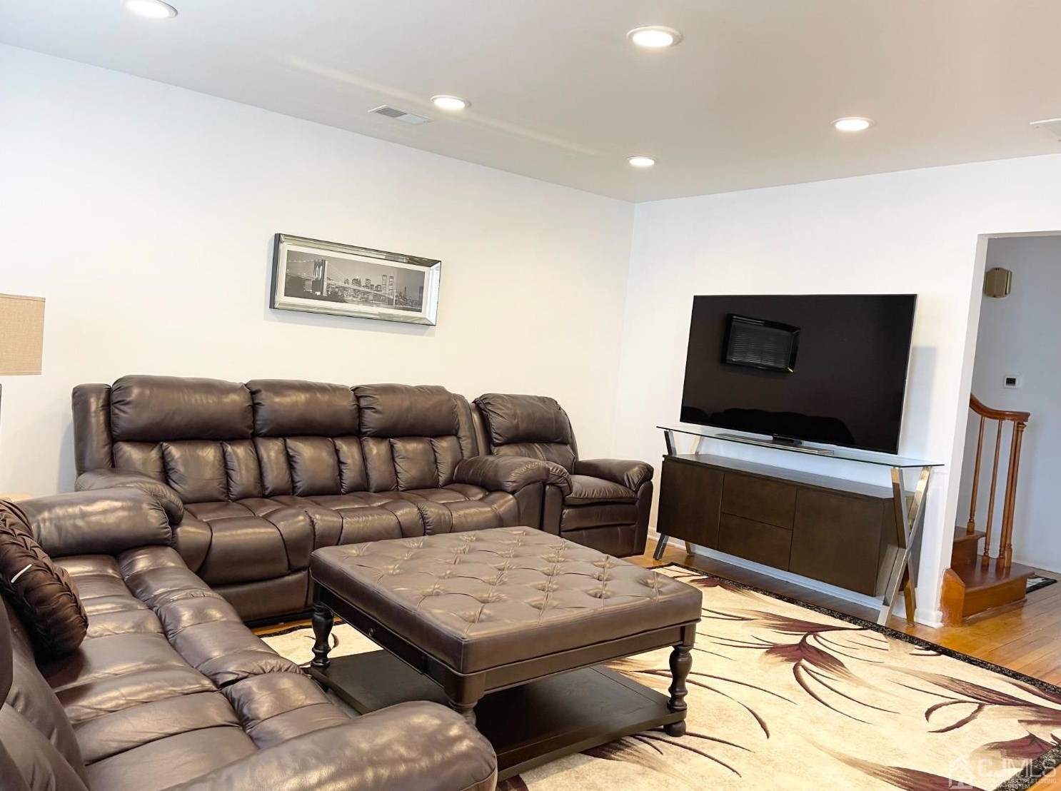 20 Southside Ave, South River NJ  08882-2211 exterior