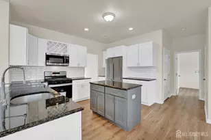 5 Anthony Ct, Hamburg, NJ 07419 - Photo 13