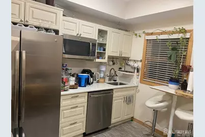 173 Livingston Avenue #205, New Brunswick, NJ 08901 - Photo 9