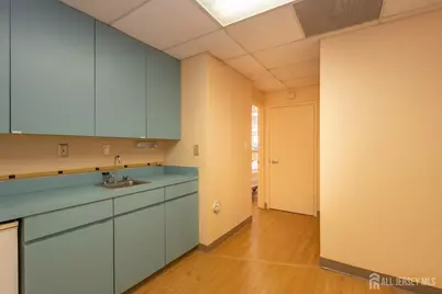 622 Georges Road #1-2, North Brunswick Township, NJ 08902 - Photo 19