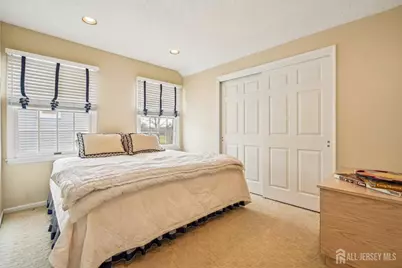 109 Leeds Lane, Monroe Township, NJ 08831 - Photo 15