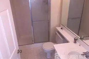 72 Joyner Ct, Lawrence Township, NJ 08648 - Photo 3