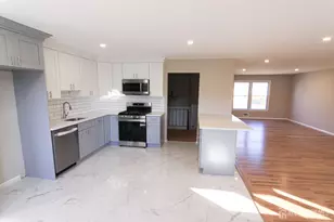 6 Joan St, South Brunswick Township, NJ 08824 - Photo 5