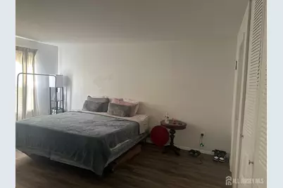 1202 Harbor Club Drive, Sayreville, NJ 08859 - Photo 9