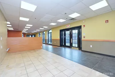 131 N Broadway, South Amboy, NJ 08879 - Photo 7