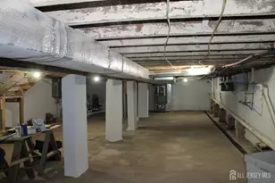 519 Roosevelt Ave, Carteret, NJ 07008 - Photo 19