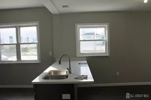519 Roosevelt Ave, Carteret, NJ 07008 - Photo 9