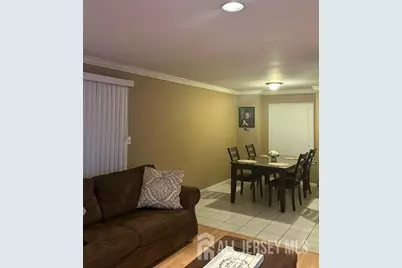 29 Gate House Lane, Edison, NJ 08820 - Photo 17