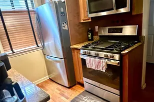 29 Gate House Ln, Edison, NJ 08820 - Photo 11