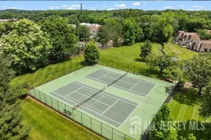 29 Gate House Ln, Edison, NJ 08820 - Photo 29