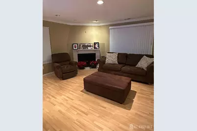 29 Gate House Lane, Edison, NJ 08820 - Photo 15