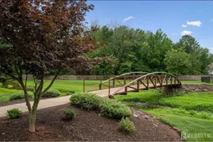 29 Gate House Ln, Edison, NJ 08820 - Photo 35