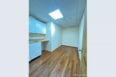 51 W Prospect Street, East Brunswick Township, NJ 08816 - Photo 7