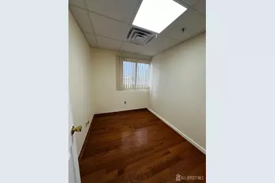 51 W Prospect Street, East Brunswick Township, NJ 08816 - Photo 13