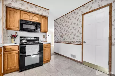 21 Luke Street, Sayreville, NJ 08879 - Photo 11