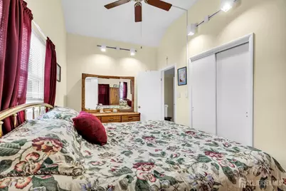 21 Luke Street, Sayreville, NJ 08879 - Photo 15