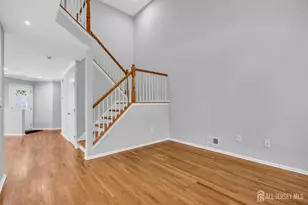 242 Hawthorne Rd, North Brunswick Township, NJ 08902 - Photo 9