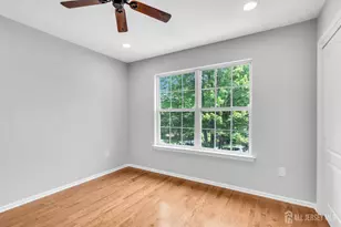 242 Hawthorne Rd, North Brunswick Township, NJ 08902 - Photo 21