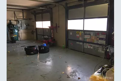 213 Woodbridge Avenue, Highland Park, NJ 08904 - Photo 5