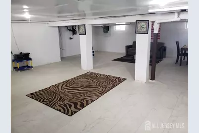 22 Trenton Avenue, Edison, NJ 08817 - Photo 11