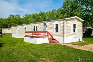 7 Deer Brook Blvd, North Brunswick Township, NJ 08902 - Photo 7