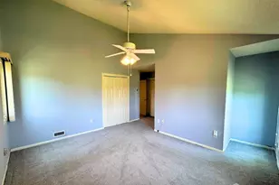 38 Rutland Ln, Monroe Township, NJ 08831 - Photo 13