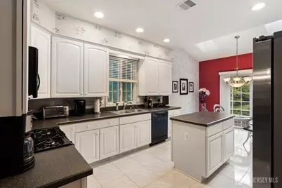 22 Chandler Court, Monroe Township, NJ 08831 - Photo 13