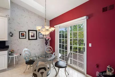 22 Chandler Court, Monroe Township, NJ 08831 - Photo 9