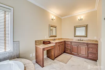 87 Ellmyer Road, Edison, NJ 08820 - Photo 45