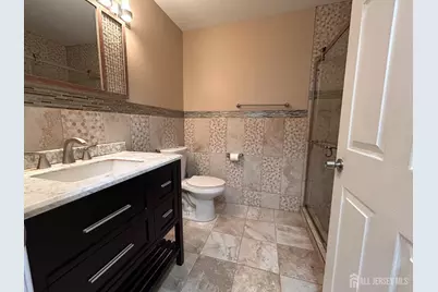 219 Sierra Court, Woodbridge Township, NJ 07095 - Photo 7