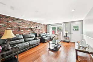 16 Kerschner Ln, East Brunswick Township, NJ 08816 - Photo 33