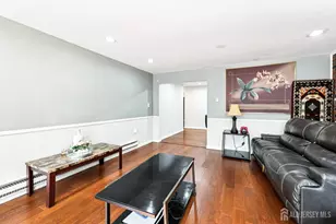 16 Kerschner Ln, East Brunswick Township, NJ 08816 - Photo 35