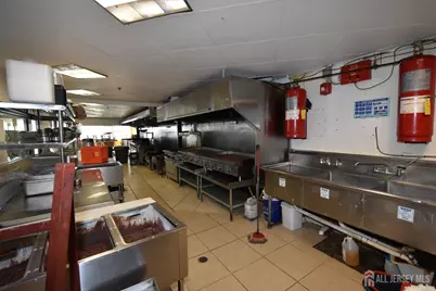 1710 Oak Tree Road, Edison, NJ 08820 - Photo 11