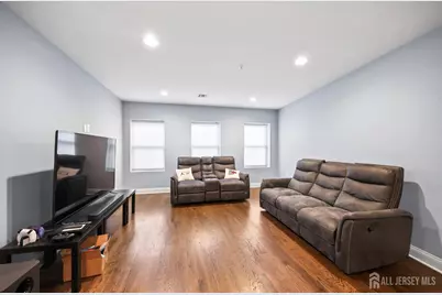 19 N Franklin Street, Bloomfield, NJ 07003 - Photo 21