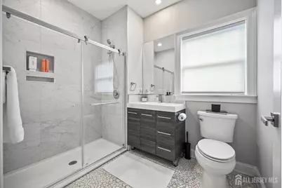 55 N Watchung Avenue, Belleville, NJ 07109 - Photo 13