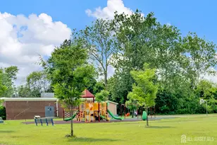 10 Shaw Dr, Franklin Township, NJ 08528 - Photo 37