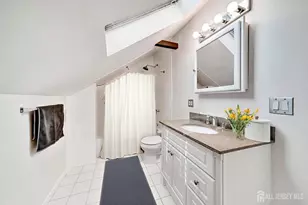 10 Shaw Dr, Franklin Township, NJ 08528 - Photo 23