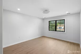 226 Washington Ave, Milltown, NJ 08850 - Photo 13