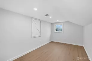 226 Washington Ave, Milltown, NJ 08850 - Photo 17