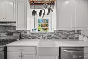 386 Franklin Rd, North Brunswick Township, NJ 08902 - Photo 25