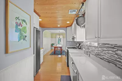 386 Franklin Road, North Brunswick Township, NJ 08902 - Photo 21