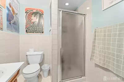 175 W Shore Avenue W, Bogota, NJ 07603 - Photo 15