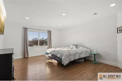 321 Snowgoose Lane, Harrison, NJ 08062 - Photo 15