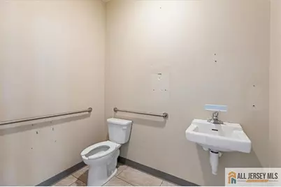 112 W Merchant Street, Audubon Bor, NJ 08106 - Photo 15