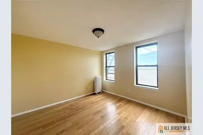 2271 John F Kennedy Boulevard #304, Jersey City, NJ 07304 - Photo 5