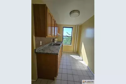 2271 John F Kennedy Boulevard #304, Jersey City, NJ 07304 - Photo 19