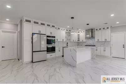 6 Terry Lane, East Brunswick Township, NJ 08816 - Photo 3