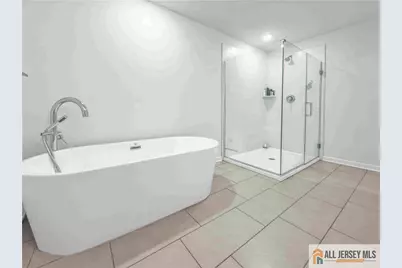 204 Honeysuckle Lane, Warren Township, NJ 07059 - Photo 11