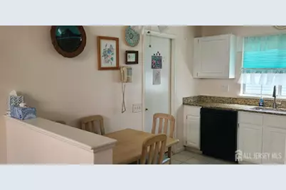 666-A Azalea Plaza #666A, Monroe Township, NJ 08831 - Photo 3